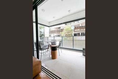 Varanda Gourmet de apartamento para alugar com 2 quartos, 90m² em Vila Madalena, São Paulo