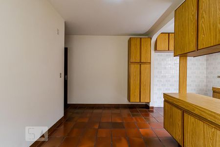 Casa à venda com 163m², 2 quartos e 2 vagasCopa e Cozinha