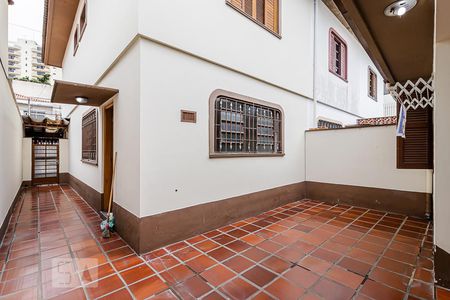 Casa à venda com 163m², 2 quartos e 2 vagasQuintal