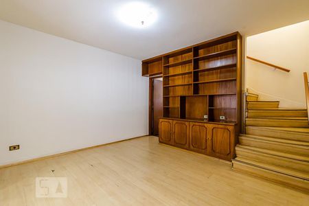 Sala de casa à venda com 2 quartos, 163m² em Vila Santo Estefano, São Paulo