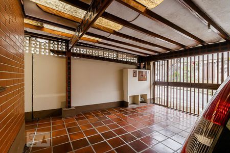 Casa à venda com 163m², 2 quartos e 2 vagasGaragem