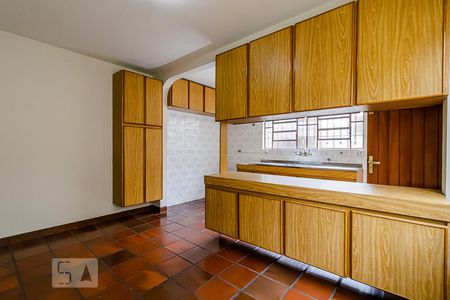 Casa à venda com 163m², 2 quartos e 2 vagasCopa e Cozinha