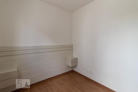 Quarto 1 de apartamento para alugar com 2 quartos, 38m² em Sagrada Família, Belo Horizonte