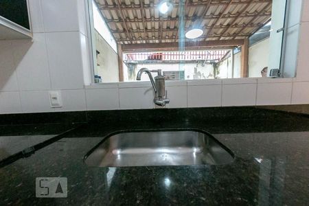 Casa de condomínio à venda com 68m², 2 quartos e 1 vagaCozinha