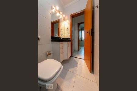 Casa de condomínio à venda com 68m², 2 quartos e 1 vagaBanheiro Social