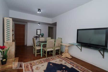 Apartamento à venda com 92m², 3 quartos e 1 vaga Apartamento à venda com 92m², 3 quartos e 1 vagaSala