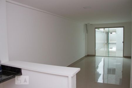 Apartamento à venda com 76m², 3 quartos e 1 vagaSalão de Festas