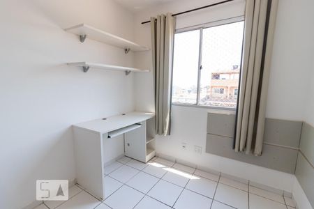 Quarto 2 de apartamento para alugar com 2 quartos, 45m² em Samambaia Norte (samambaia), Brasília