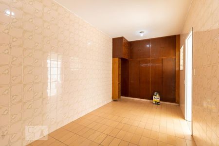 Garagem 1  de casa para alugar com 5 quartos, 300m² em Cambuci, São Paulo