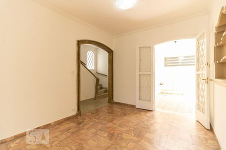 Sala de casa à venda com 5 quartos, 300m² em Cambuci, São Paulo