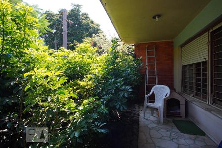 Casa à venda com 250m², 4 quartos e 2 vagasPátio Frontal