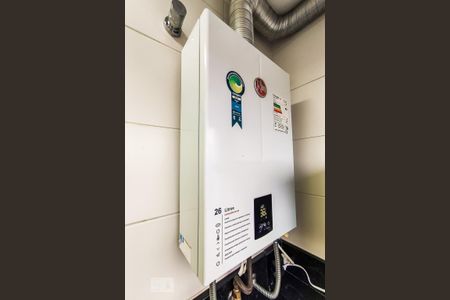 Apartamento à venda com 136m², 2 quartos e 2 vagas Apartamento à venda com 136m², 2 quartos e 2 vagasÁrea de Serviço - Aquecedor