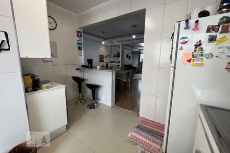 Apartamento à venda com 128m², 3 quartos e 1 vaga Apartamento à venda com 128m², 3 quartos e 1 vagaCozinha