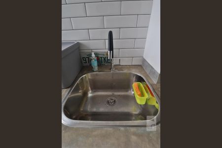 Apartamento para alugar com 70m², 2 quartos e 1 vagaÁrea de Serviço