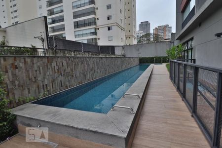 Apartamento para alugar com 70m², 2 quartos e 1 vagaÁrea comum - Piscina