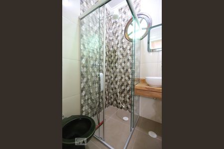 Casa à venda com 110m², 3 quartos e 1 vaga Casa à venda com 110m², 3 quartos e 1 vagaBanheiro 2