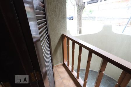 Casa à venda com 110m², 3 quartos e 1 vaga Casa à venda com 110m², 3 quartos e 1 vagaSacada