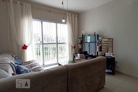 Sala de casa para alugar com 2 quartos, 180m² em Vila Viana, Barueri