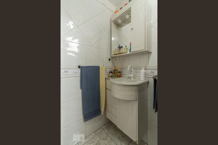 Apartamento para alugar com 63m², 3 quartos e 1 vaga Apartamento para alugar com 63m², 3 quartos e 1 vagaBanheiro Social