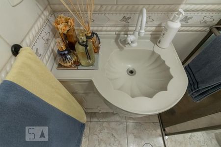 Apartamento para alugar com 63m², 3 quartos e 1 vaga Apartamento para alugar com 63m², 3 quartos e 1 vagaBanheiro Social