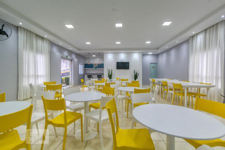 Apartamento para alugar com 53m², 2 quartos e 1 vagaÁrea comum - Salão de festas
