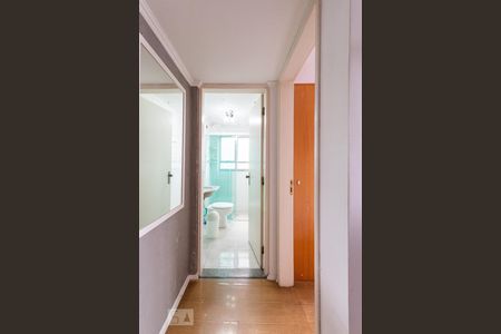 Corredor de apartamento para alugar com 1 quarto, 53m² em Cerqueira César, São Paulo