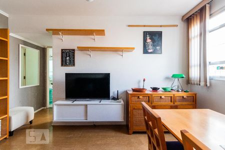 Sala de apartamento para alugar com 1 quarto, 53m² em Cerqueira César, São Paulo