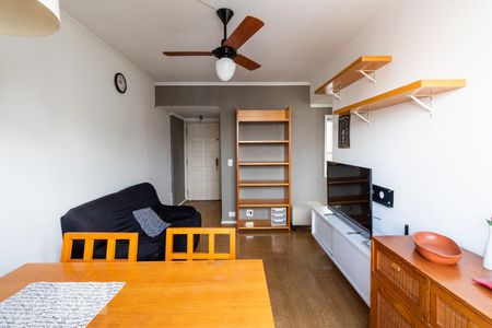 Sala de apartamento para alugar com 1 quarto, 53m² em Cerqueira César, São Paulo