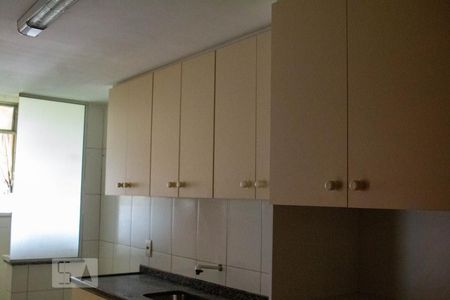 Apartamento à venda com 80m², 2 quartos e 1 vaga Apartamento à venda com 80m², 2 quartos e 1 vagaCozinha