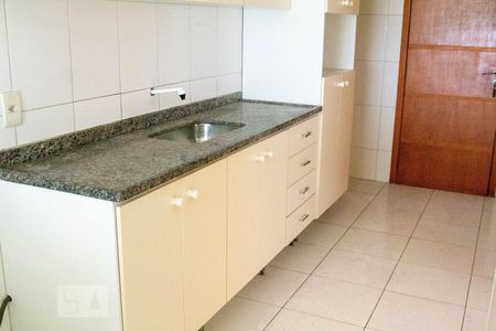 Apartamento à venda com 80m², 2 quartos e 1 vaga Apartamento à venda com 80m², 2 quartos e 1 vagaCozinha