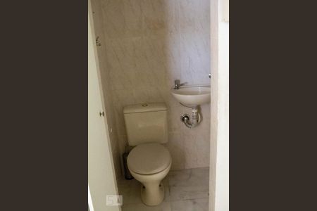 Apartamento à venda com 80m², 2 quartos e 1 vaga Apartamento à venda com 80m², 2 quartos e 1 vagaArea de Serviço