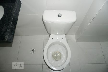 Apartamento à venda com 42m², 2 quartos e sem vagaBanheiro