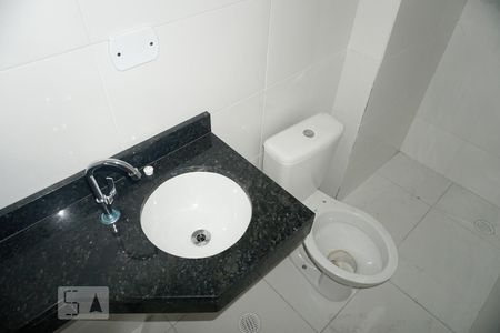 Apartamento à venda com 42m², 2 quartos e sem vagaBanheiro