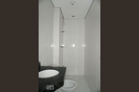 Apartamento à venda com 42m², 2 quartos e sem vagaBanheiro