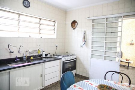 Casa à venda com 240m², 3 quartos e 4 vagasCozinha