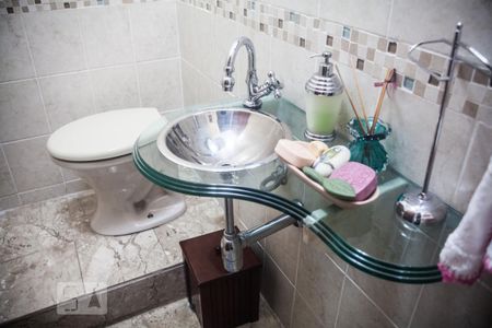 Apartamento à venda com 240m², 3 quartos e 3 vagasLavabo