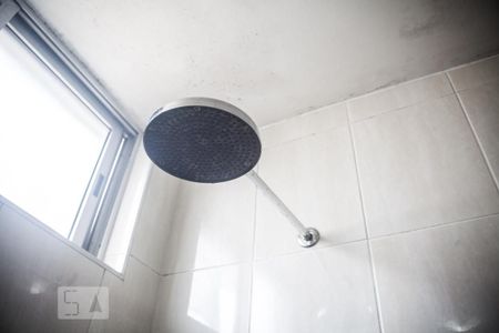 Apartamento à venda com 240m², 3 quartos e 3 vagasChuveiro