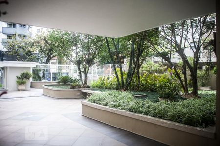 Apartamento à venda com 240m², 3 quartos e 3 vagasÁrea comum