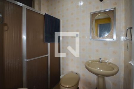 Apartamento à venda com 320m², 5 quartos e sem vaga Apartamento à venda com 320m², 5 quartos e sem vagaBanheiro 1