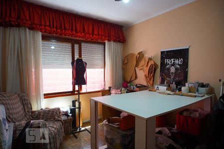 Casa à venda com 233m², 3 quartos e 3 vagasQuarto 3