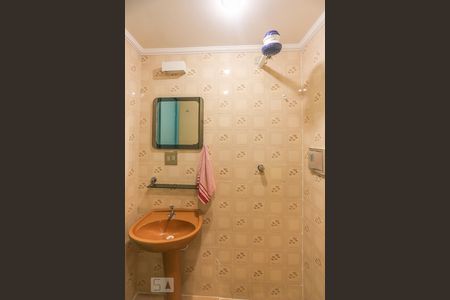 Apartamento à venda com 70m², 2 quartos e 1 vaga Apartamento à venda com 70m², 2 quartos e 1 vagaBanheiro