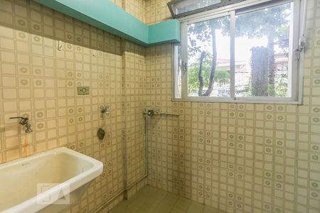 Apartamento à venda com 70m², 2 quartos e 1 vaga Apartamento à venda com 70m², 2 quartos e 1 vagaArea de Serviço