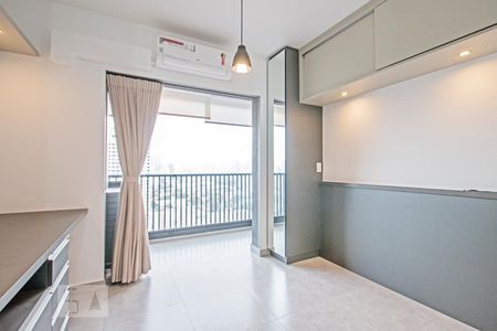 Sala/Quarto de kitnet/studio para alugar com 1 quarto, 22m² em Jardim das Acácias, São Paulo