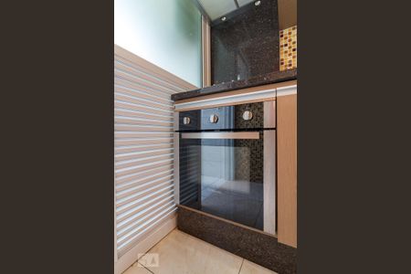 Apartamento para alugar com 76m², 2 quartos e 2 vagasCozinha - forno