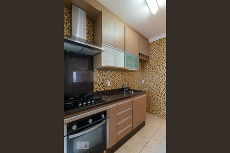 Apartamento para alugar com 76m², 2 quartos e 2 vagasCozinha