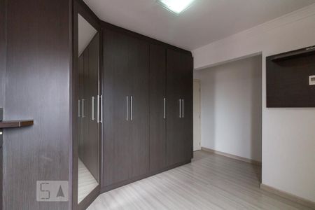 Apartamento para alugar com 76m², 2 quartos e 2 vagasQuarto 2 suíte