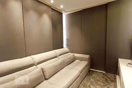 Apartamento à venda com 168m², 3 quartos e 3 vagas Apartamento à venda com 168m², 3 quartos e 3 vagasSala de TV