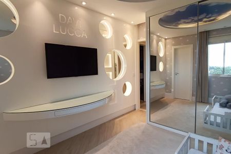 Apartamento à venda com 168m², 3 quartos e 3 vagas Apartamento à venda com 168m², 3 quartos e 3 vagasSuíte 2