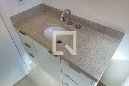 Apartamento para alugar com 98m², 3 quartos e 2 vagasBanheiro da Suíte