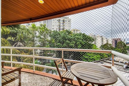 Varanda de kitnet/studio para alugar com 1 quarto, 50m² em Jardim Londrina, São Paulo